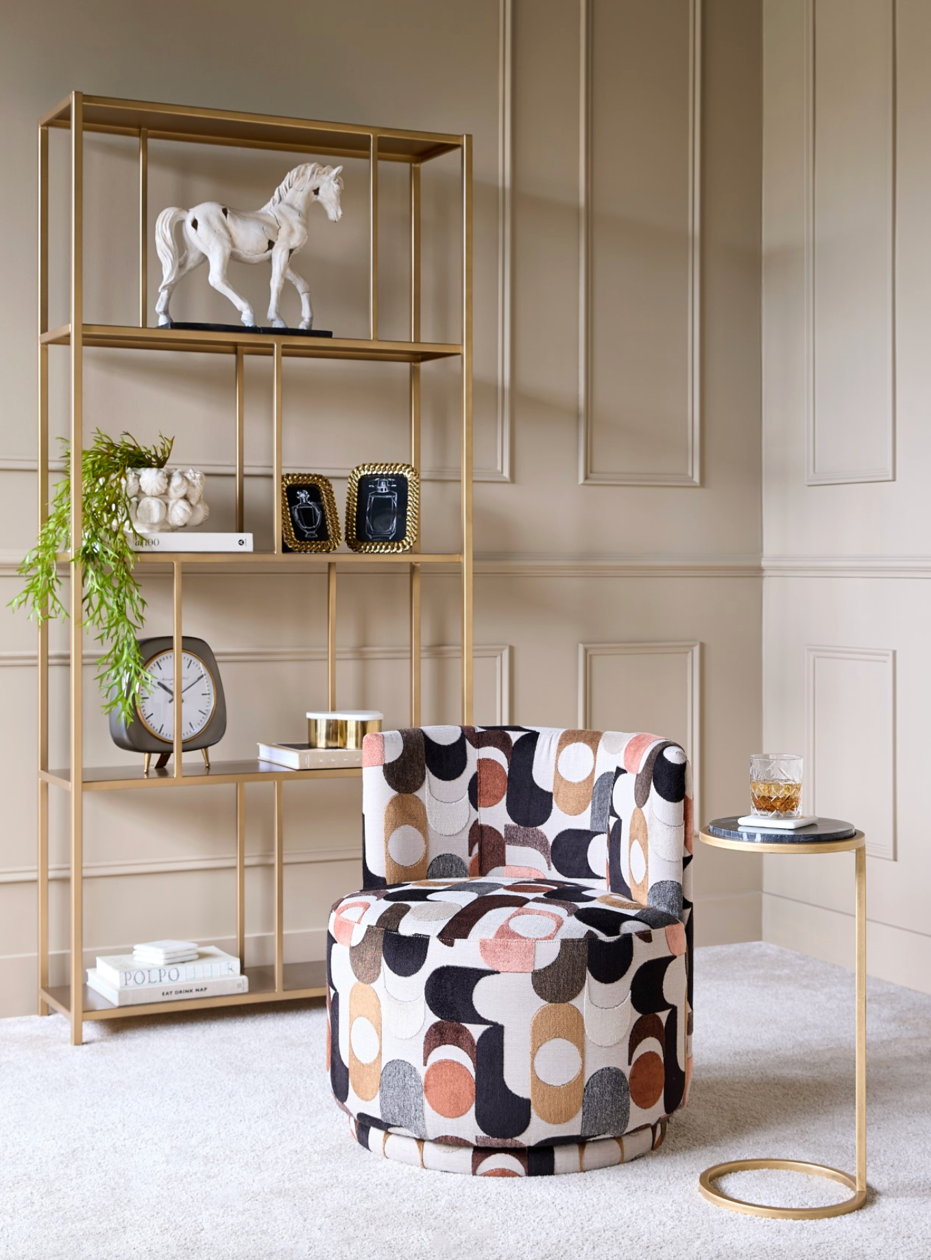 Furniture - Living Room - lamp /Side Tables