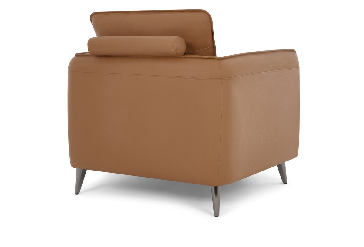 Atlas - Armchair in Tan !! New In !!