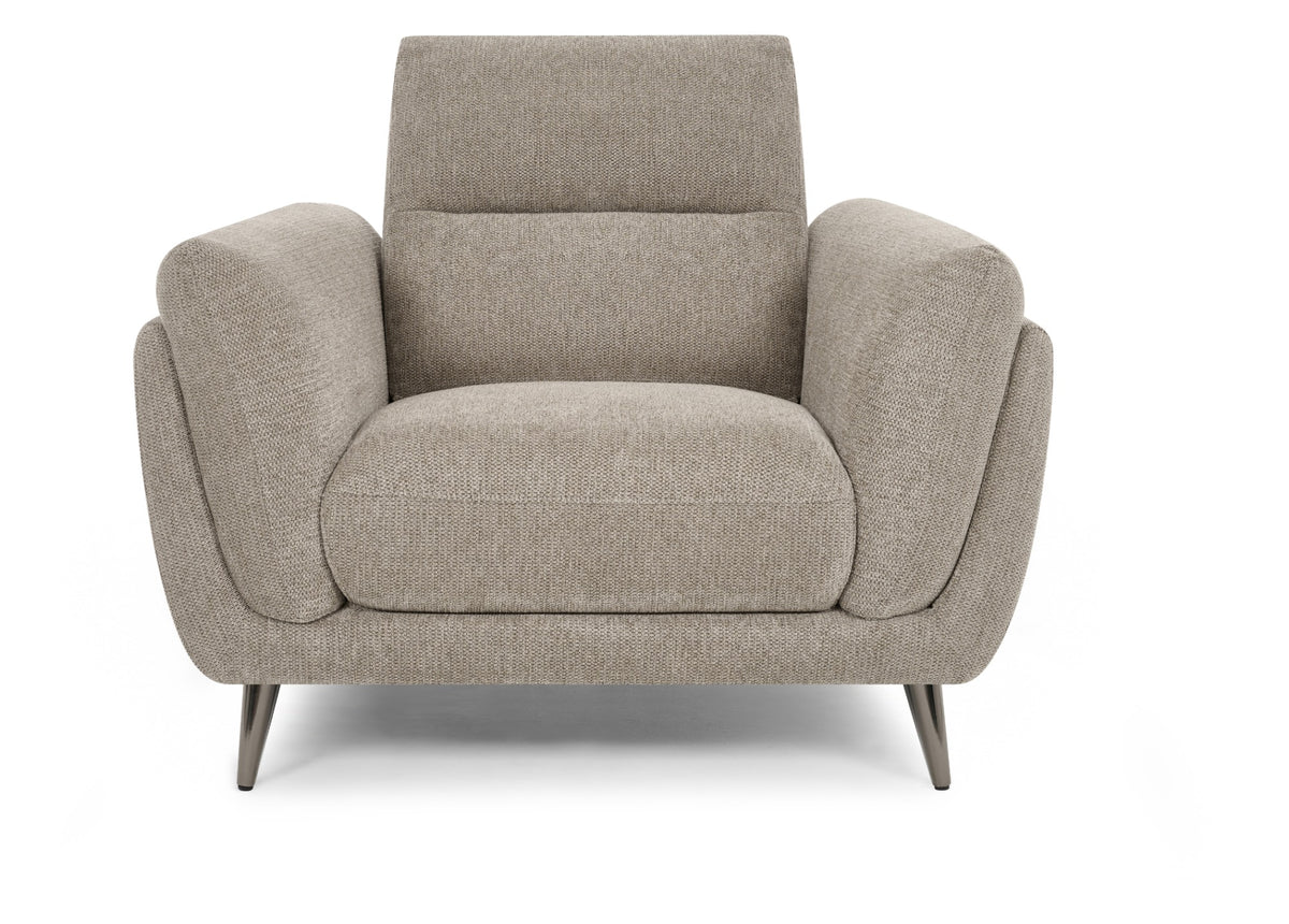 Mara - Armchair in Oatmeal