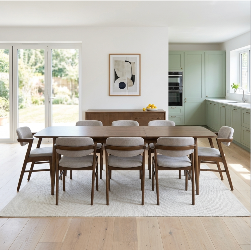 G-PLAN Marlow Extending 160/215 table and 6 darcy chairs package