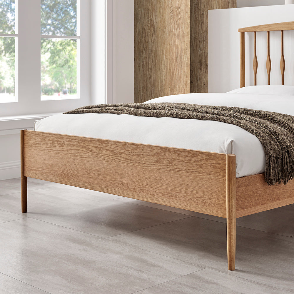JUNO Oak Bedstead