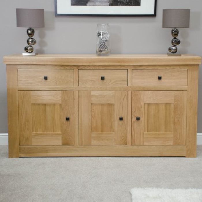 Chester Oak 3 Door 3 Drawer Sideboard