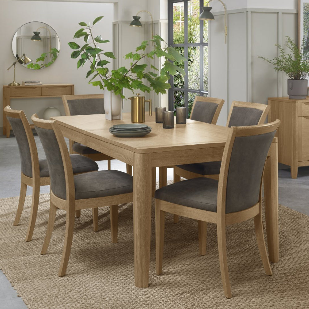Chester Oak 4-6 Extension Dining Table