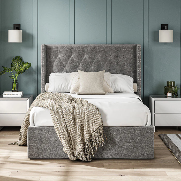 Tbhe Oscar Wing otterman Bed