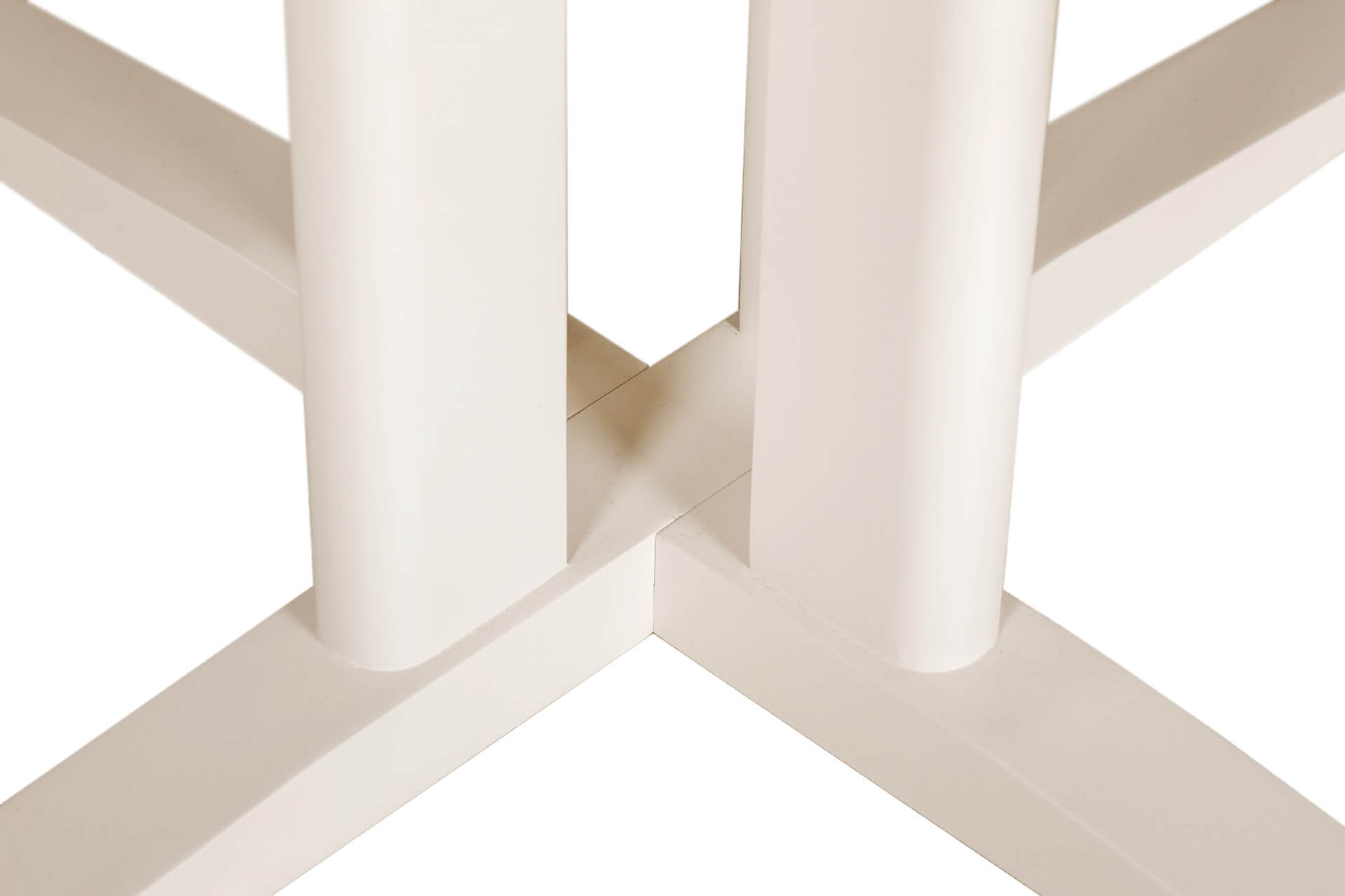 Freya Round Dining Table Natural