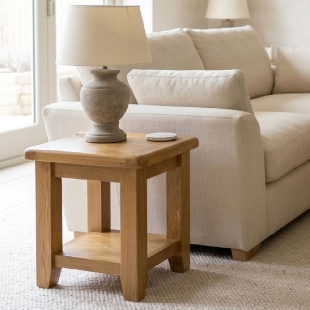 Hampshire lamp Table