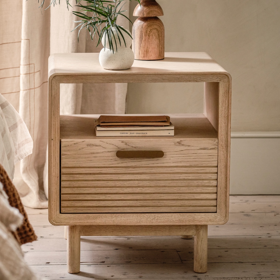 W+G HARPER - 1 DRAWER BEDSIDE OAK