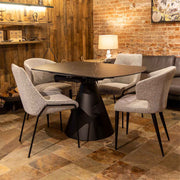 85-135CM TWIST ROUND EXT DIN TBL (BLACK)