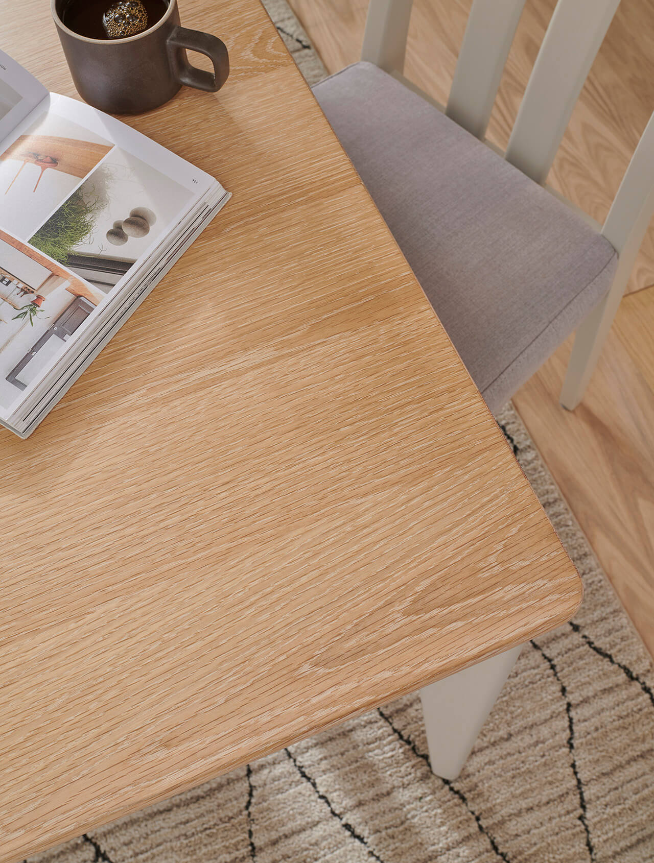 Vida Marlow Extending table