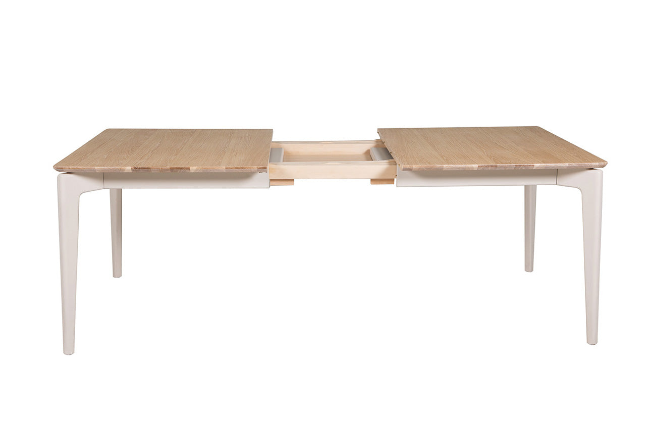 Vida Marlow Extending table