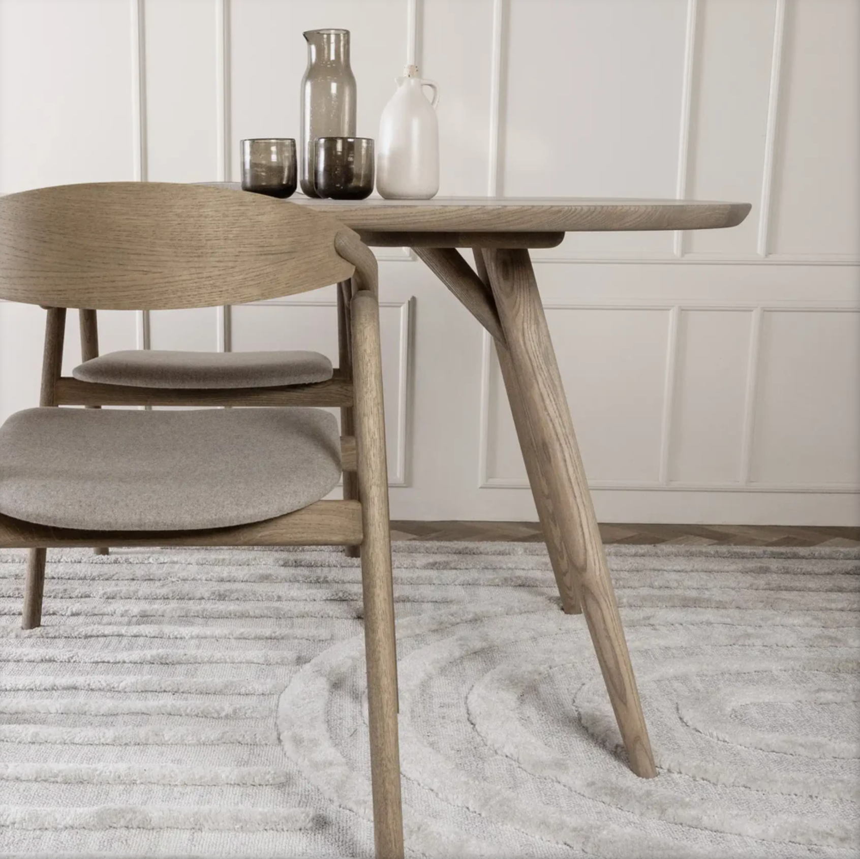 VEIFA – (KC05) Eye-catching design & innovative craftsmanship