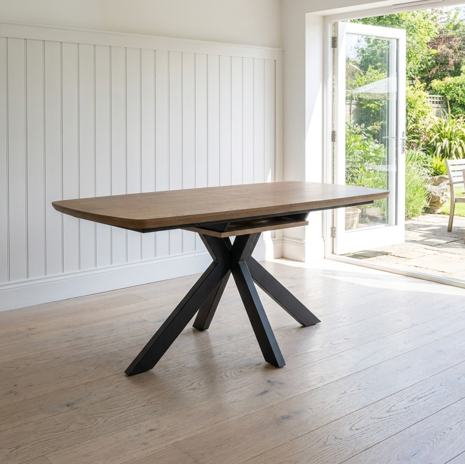 Boston Extending Table 1600-2000mm Rustic Oak