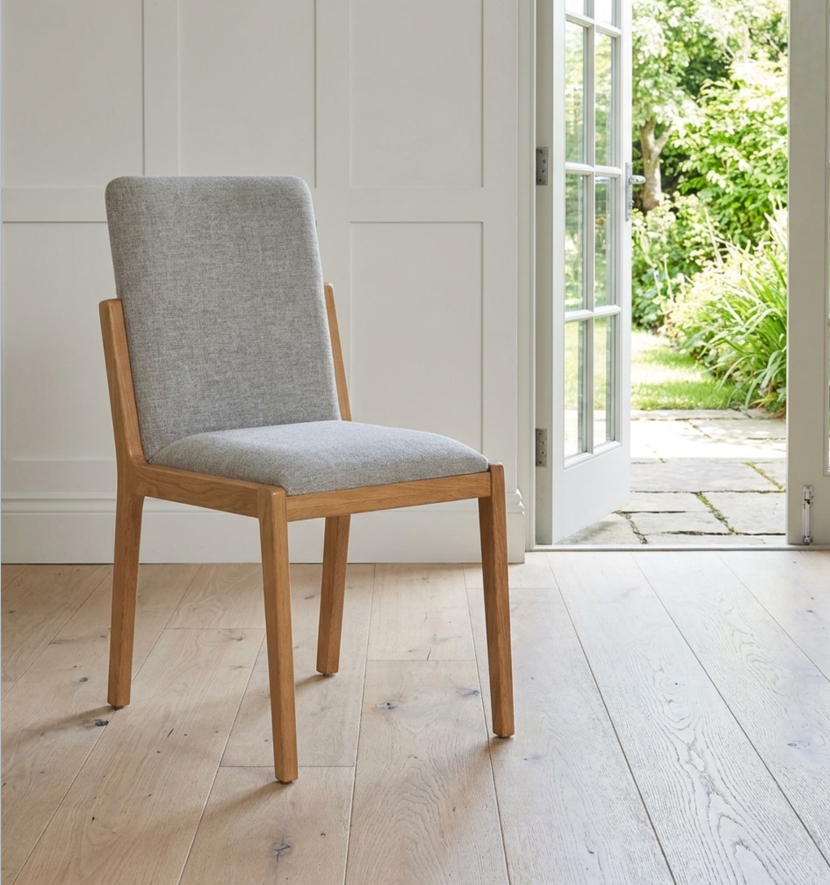 Maddison UPHOLSTERED DINING CHAIR (WITHOUT STRETCHER) New !!