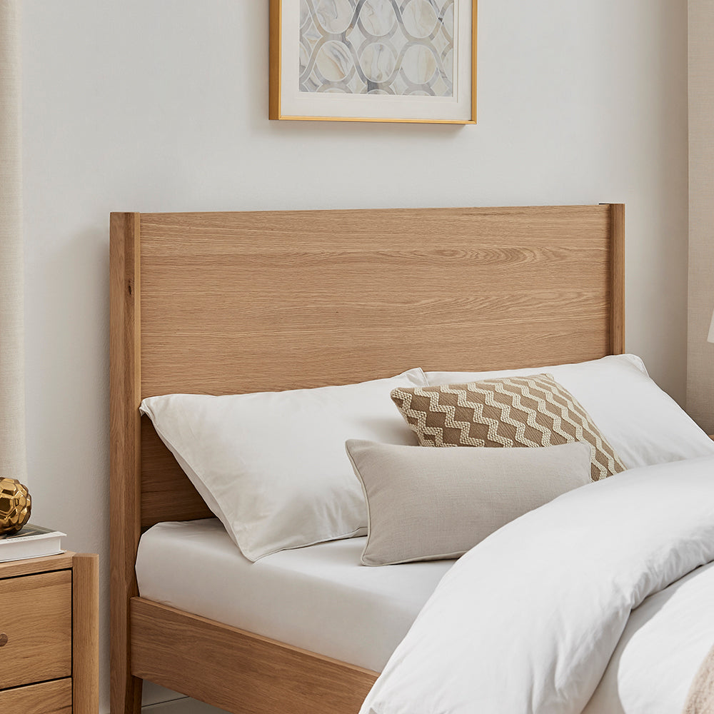 Jamine Bedstead