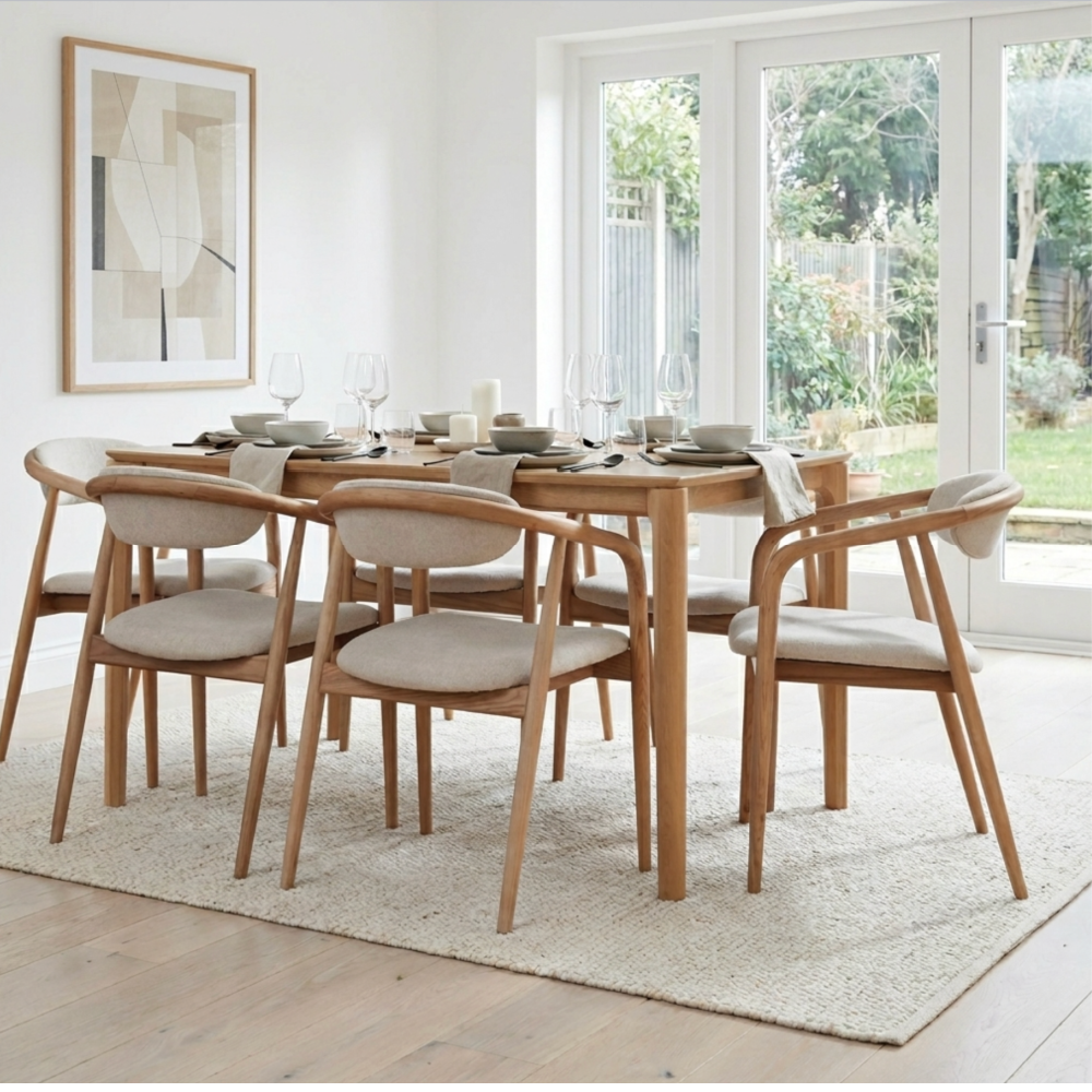 G Plan Winchester 135 – 190cm Extending Dining Table
