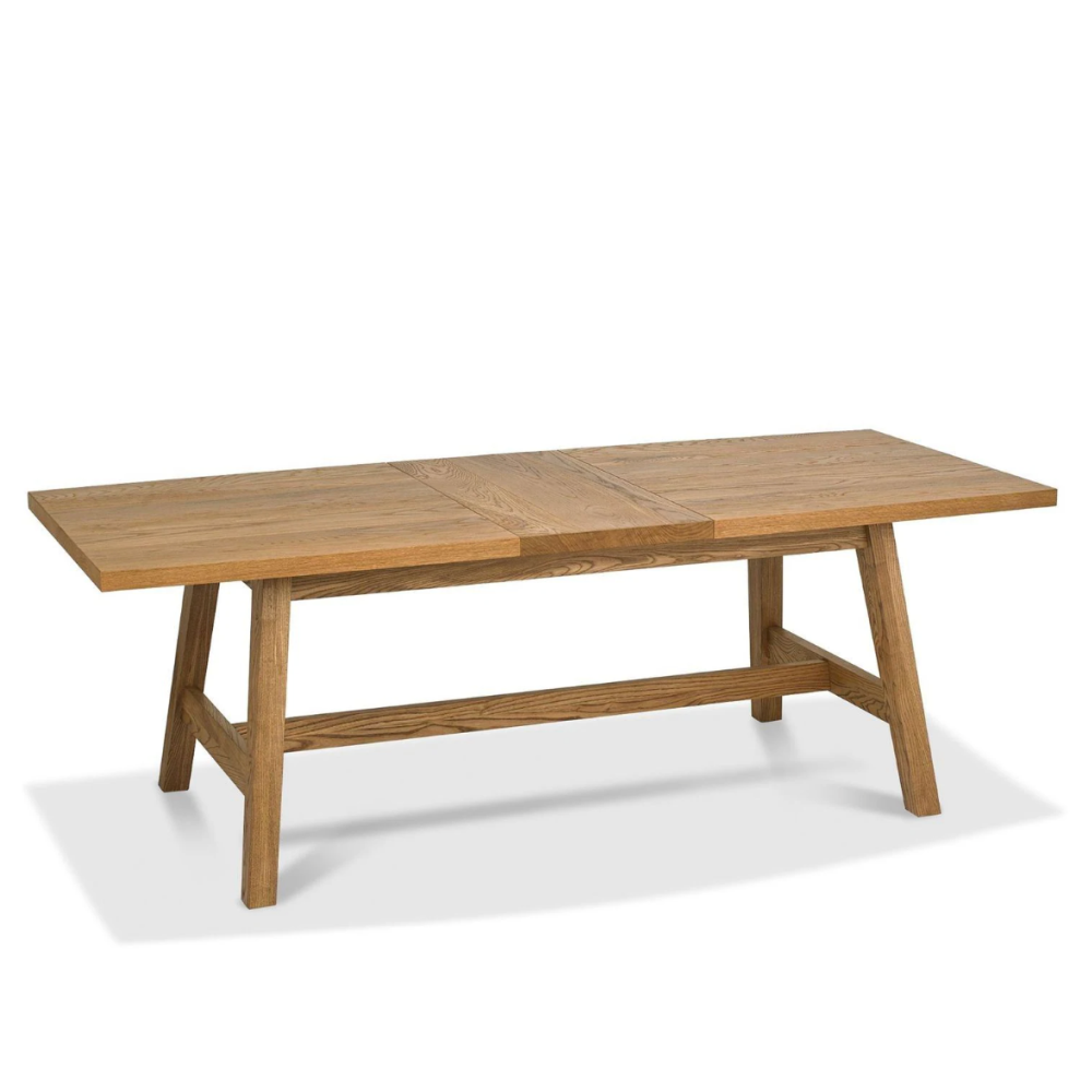 Camden 4-6 Seater Dining Table Rustic Oak