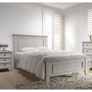 Mila 4ft6 Panelled Bed Clay
