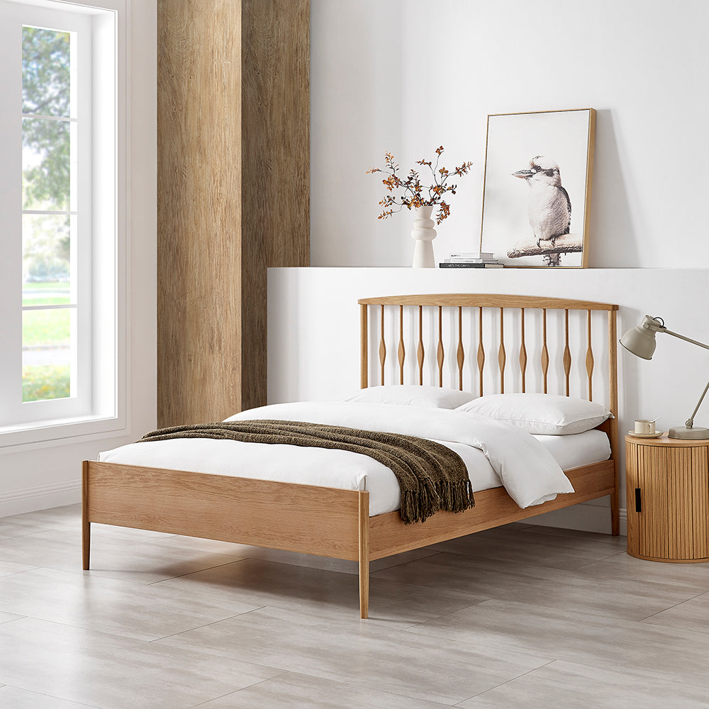 JUNO Oak Bedstead