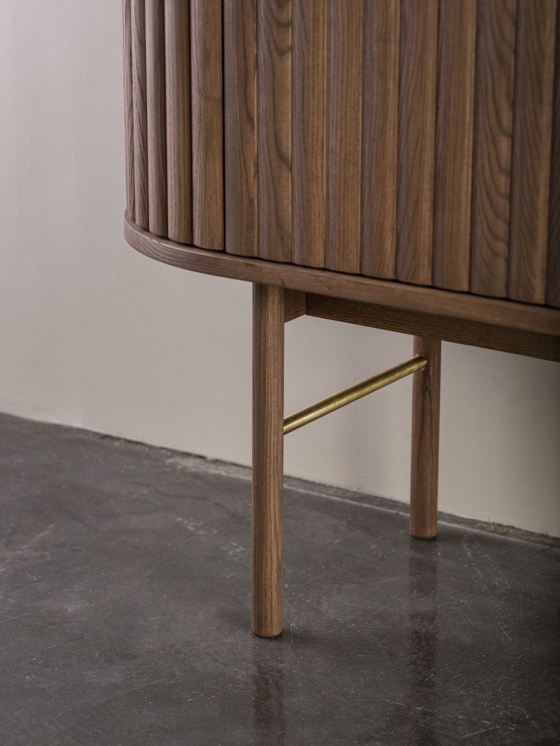 Kristensen Velvet vitrine