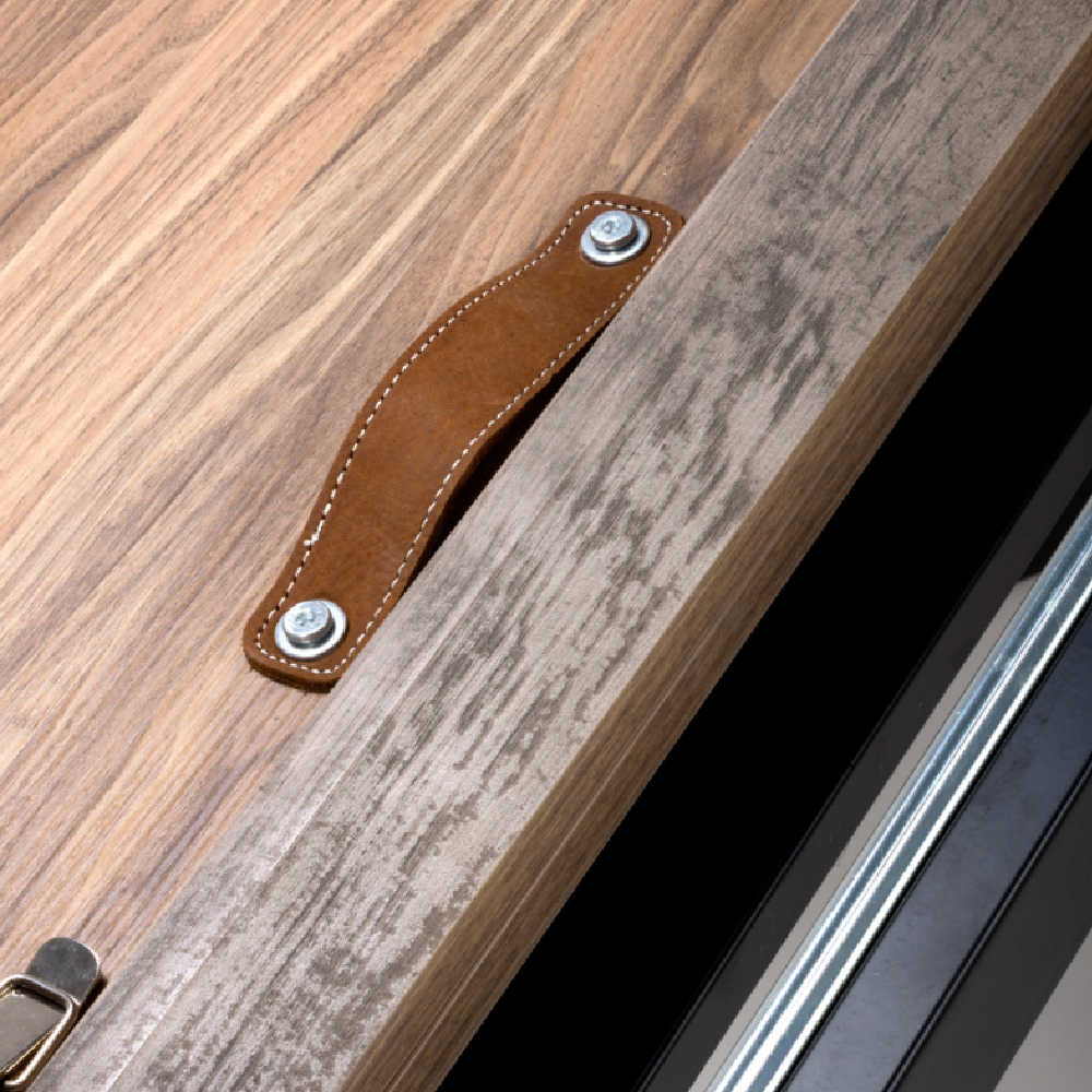 Manhattan 1800mm/2200mm Extending Dining Table with Smart tops