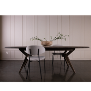 Kristensen Amelia Oval Exrending table Clearance !!
