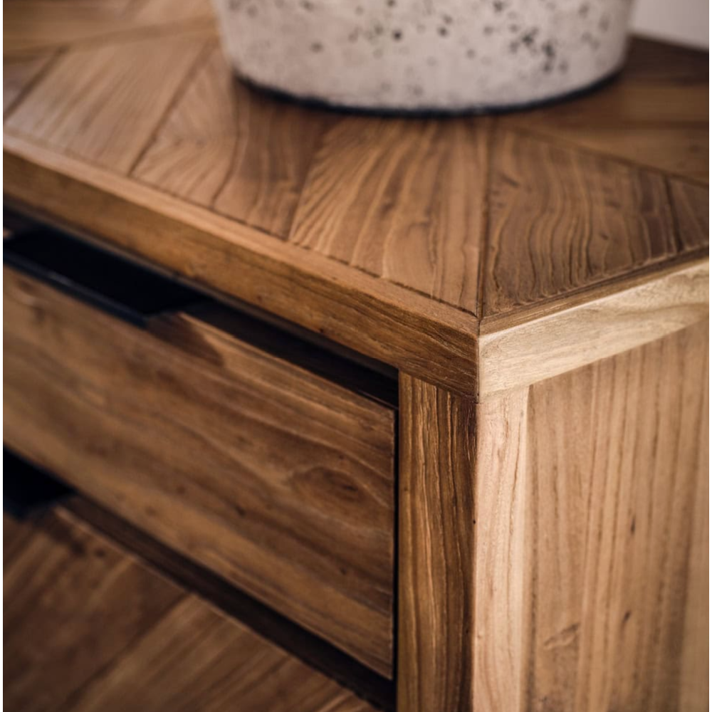 Willis and Gambier Sorrento 2 Door 3 Drawer Sideboard