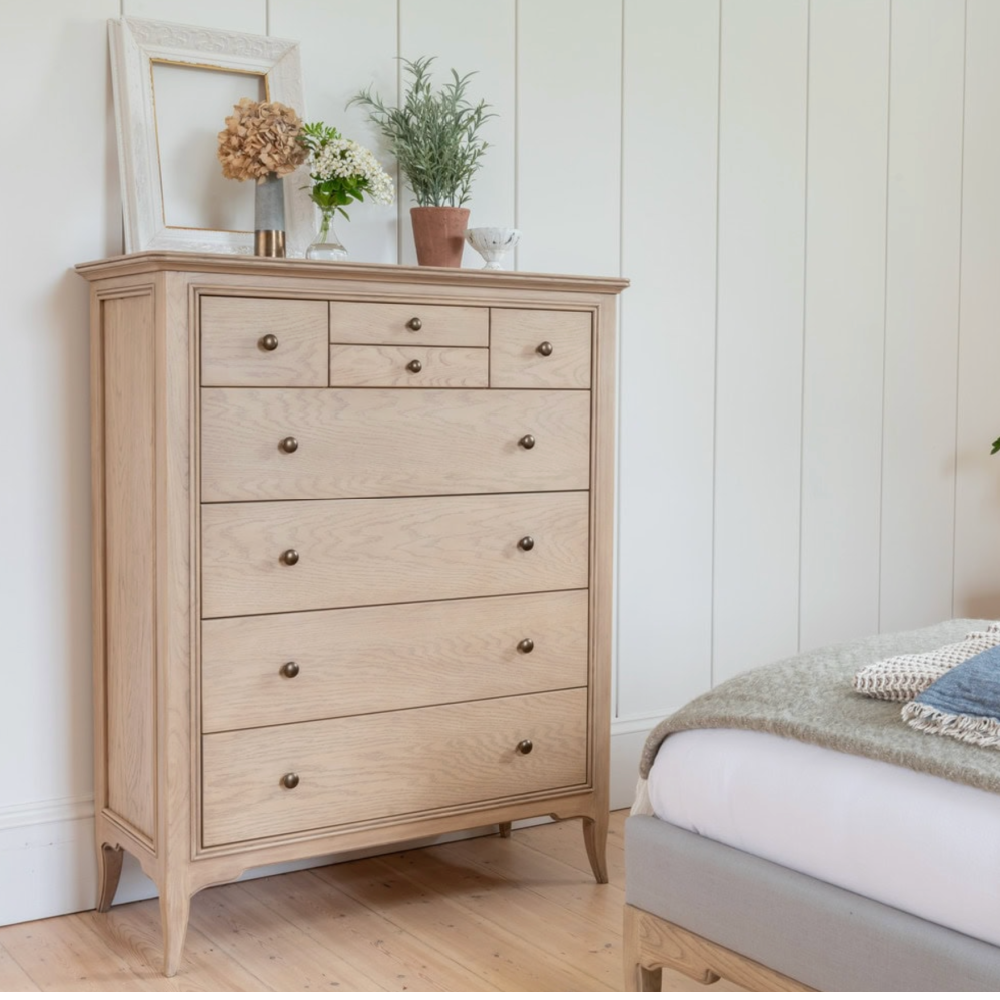 Willis & Gambier Toulon 8 Drawer Chest