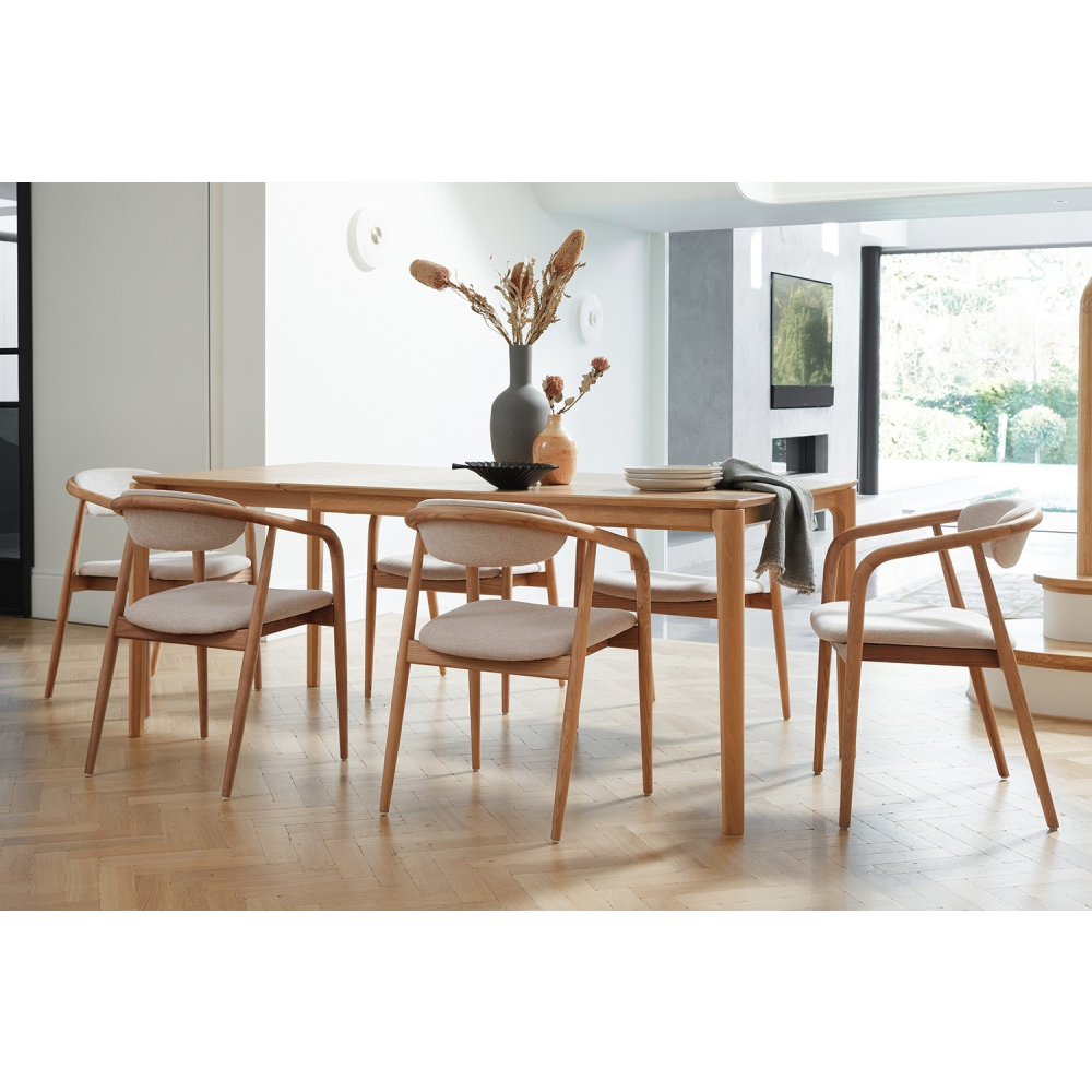 G Plan Winchester 135 – 190cm Extending Dining Table