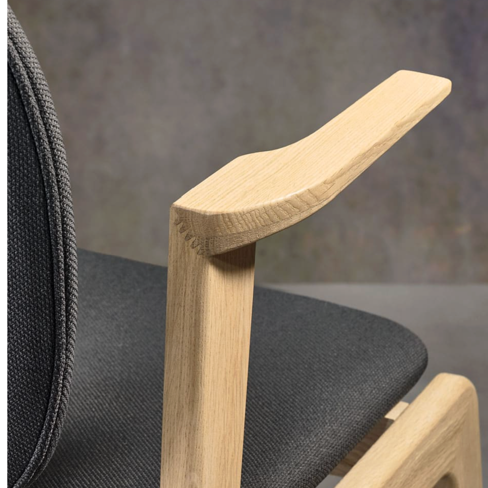 Cliff Arm Dining Chair