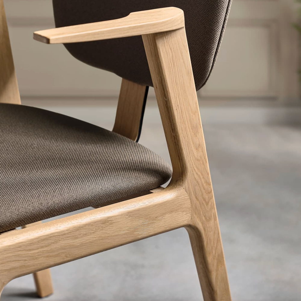 Cliff Arm Dining Chair
