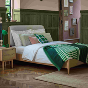 G-PLAN WINCHESTER OAK BEDSTEAD WITH UPHOLSTERED HEADBOARD