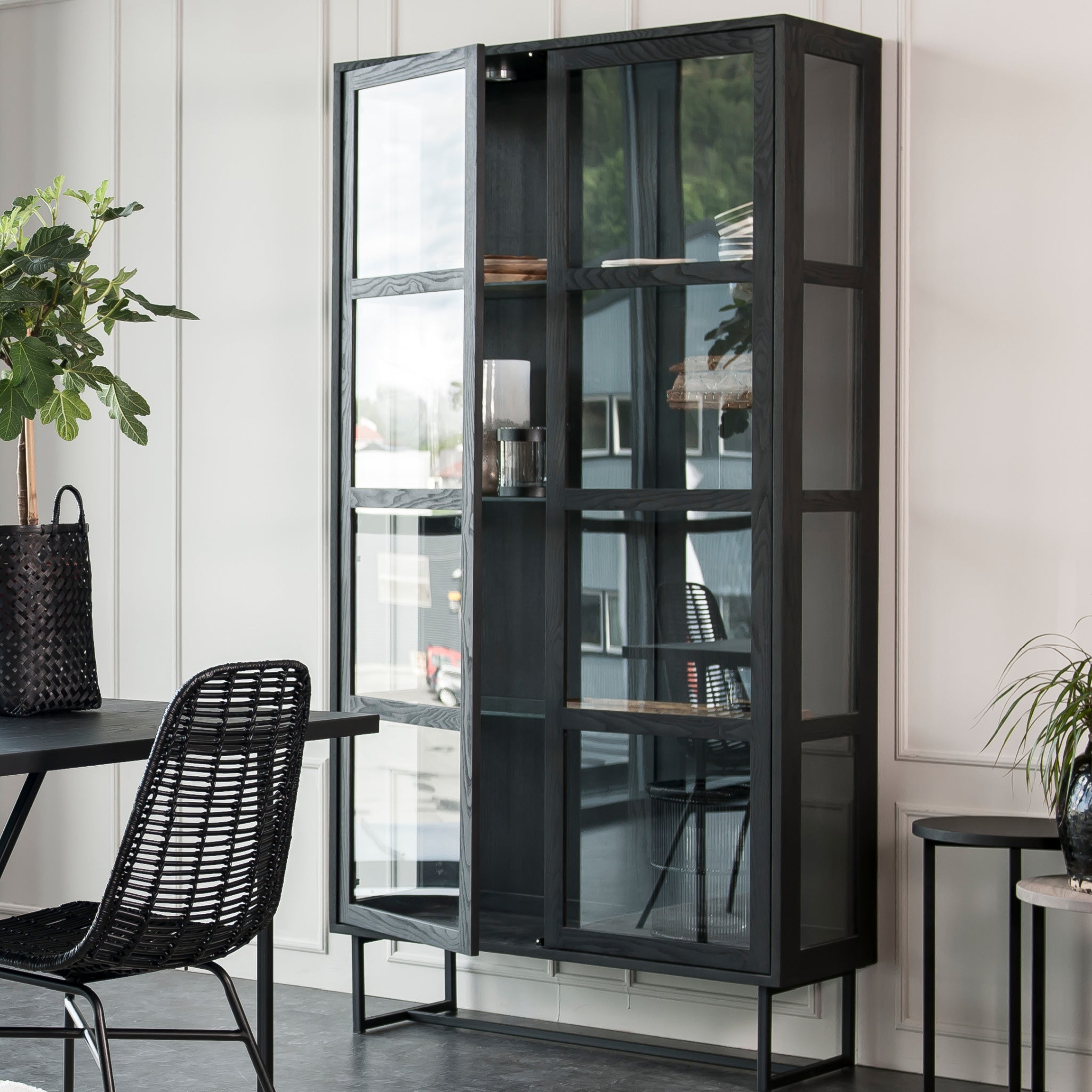 Kristensen Kristensen Zet Display cabinets