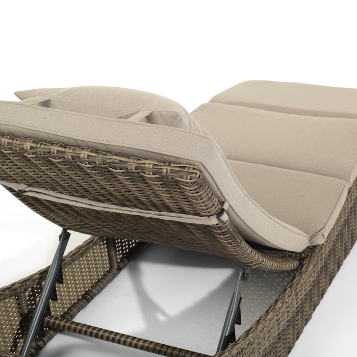 Hazel | Set of 2 Sun Loungers with Side Table in Brown Rattan