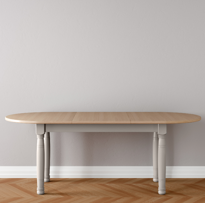 Oval extending table
