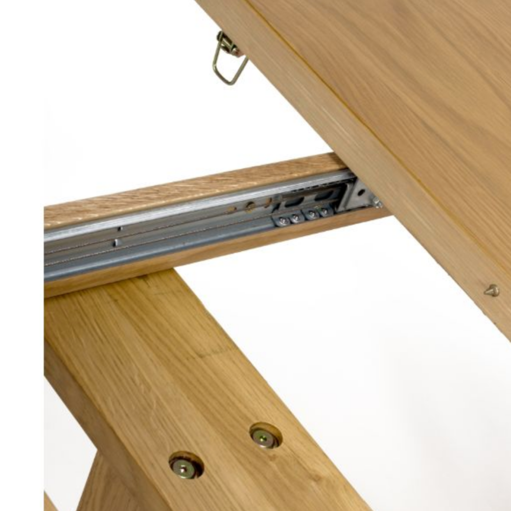 Madrid Extending Round Table – 1600-2100mm