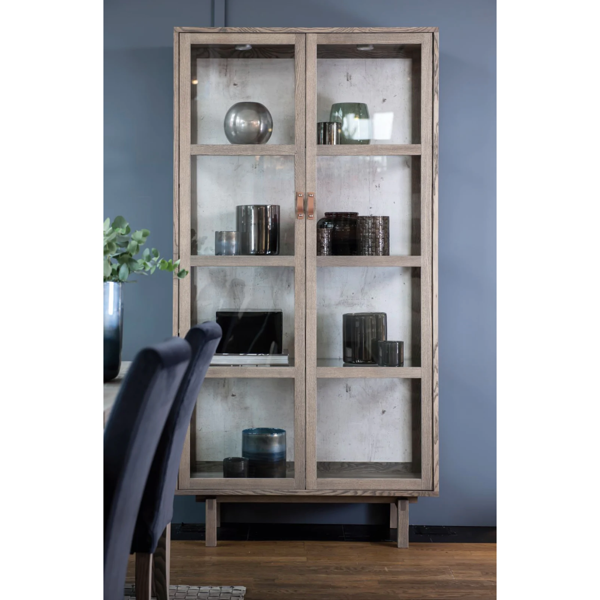 Kristensen Kristensen Urban Display cabinets